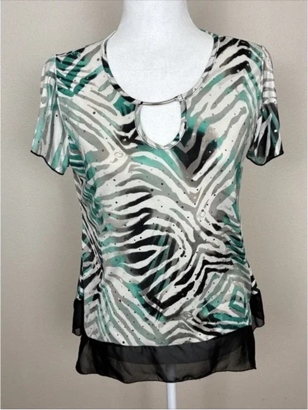 Women's Short-Sleeve Keyhole Zebra Print Top in Teal and Black